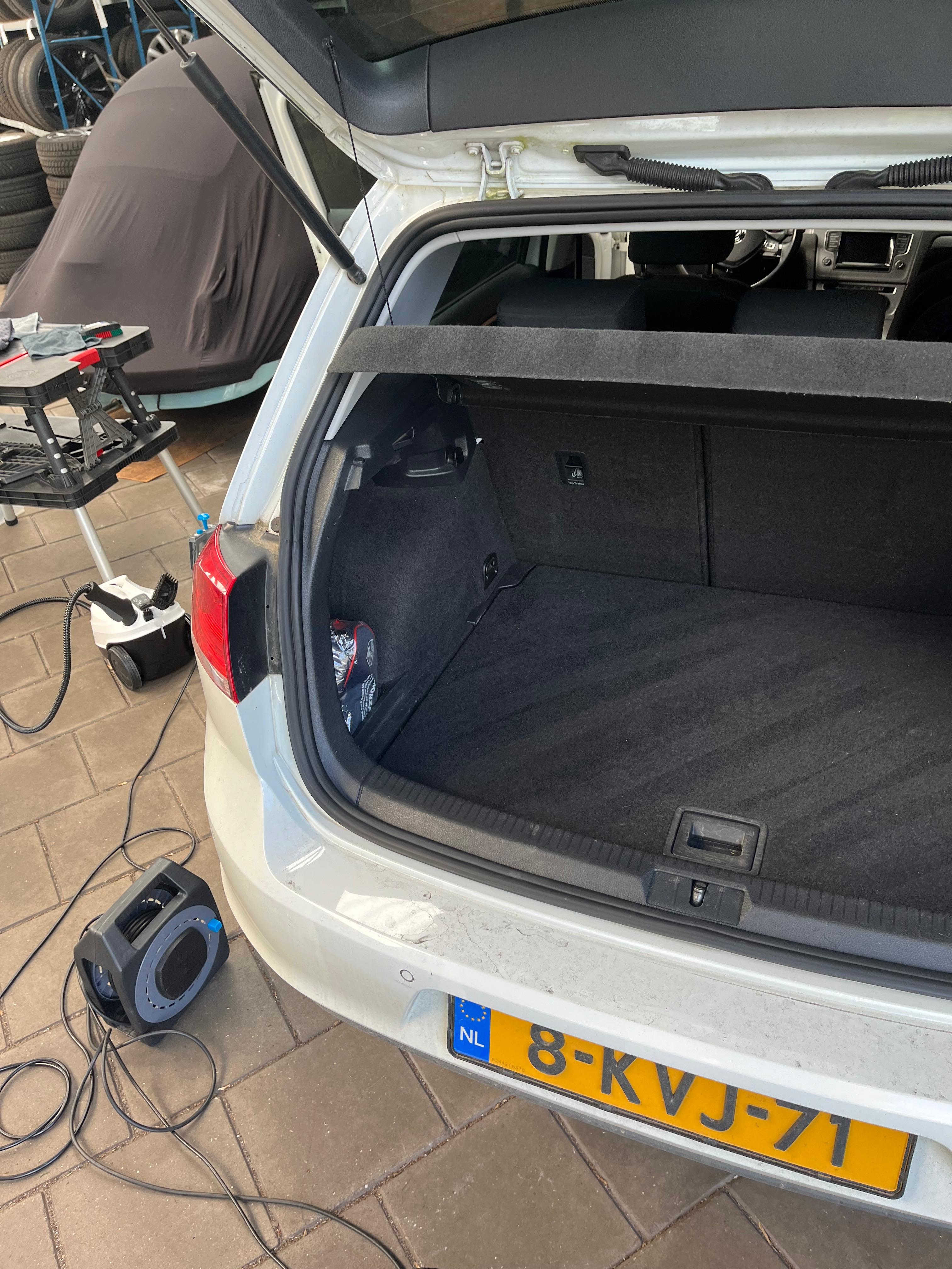 Kofferbak Reiniging - Voor & Na - Na